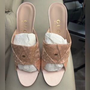 GUCCI Interlocking GG Floral Satin Lace High Heels EU 38 US 8 Pale Rose Sandals
